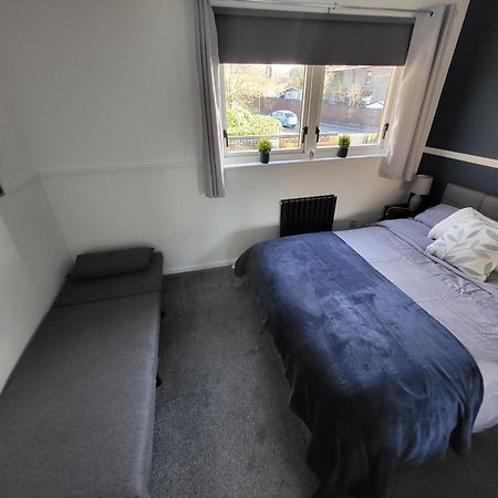 Stylish Home In Linlithgow With Free Parking Exterior foto