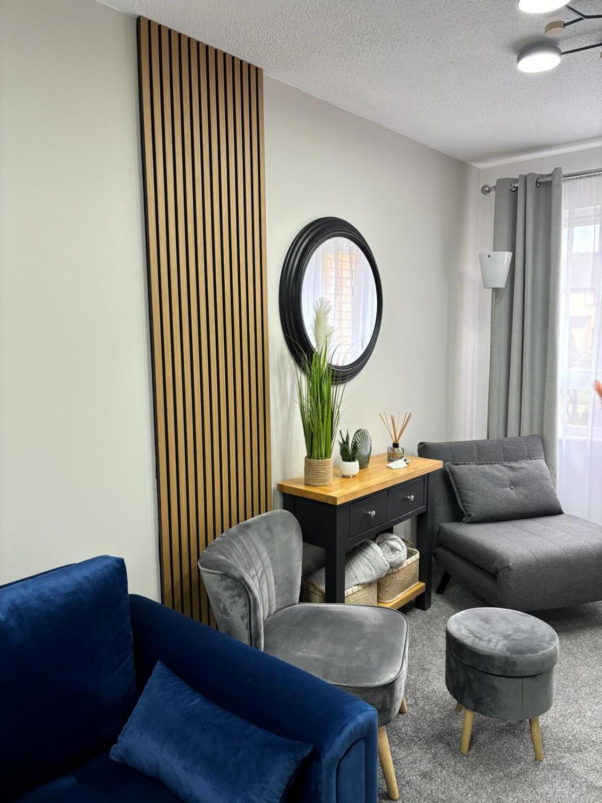 Stylish Home In Linlithgow With Free Parking Exterior foto